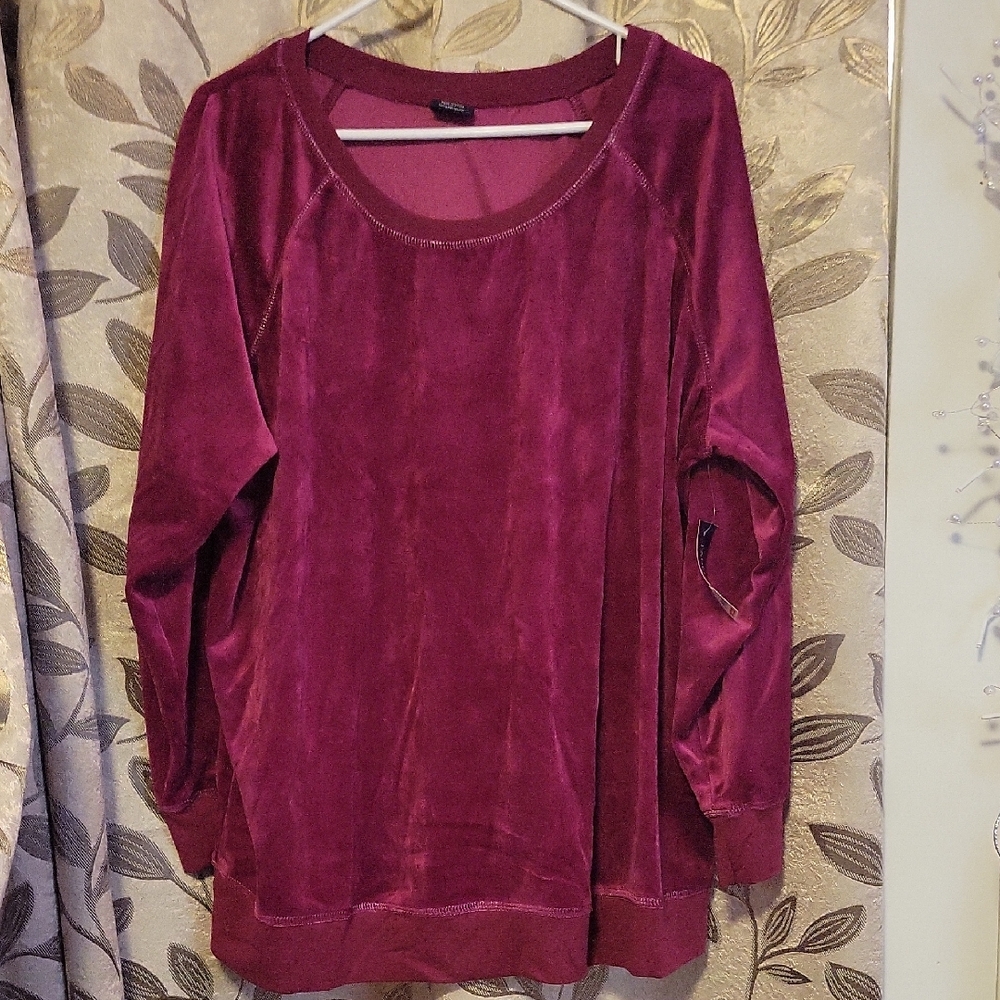 Faded Glory Women's Rich Burgundy Velour Sweatshirt